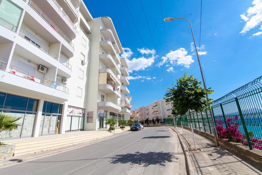 Blue Sea Apartments Саранде Екстериор снимка