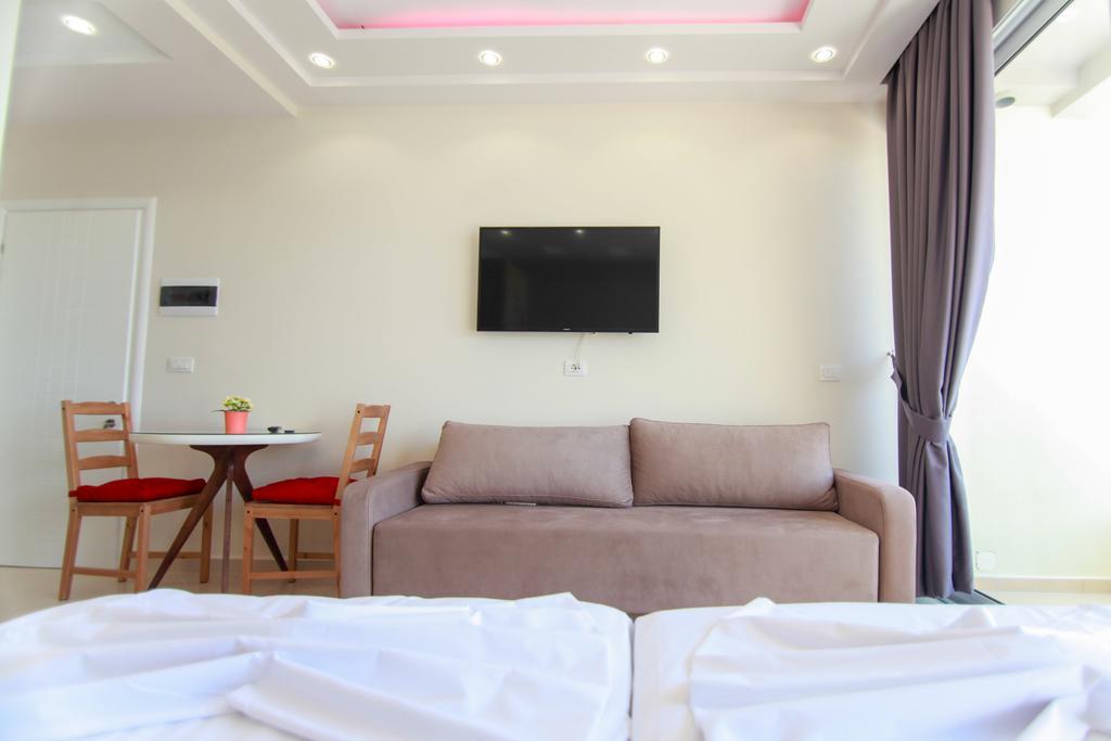 Blue Sea Apartments Саранде Екстериор снимка