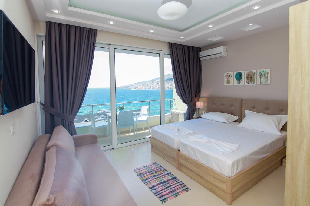 Blue Sea Apartments Саранде Екстериор снимка