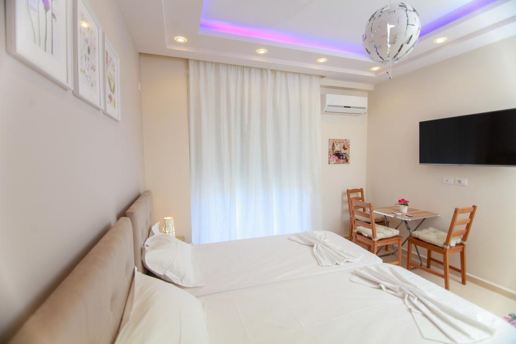 Blue Sea Apartments Саранде Екстериор снимка